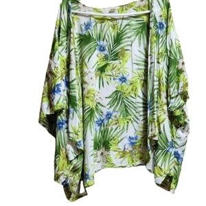 Forever21 cover-ups kimono cardigan chiffon floral print color green size medium